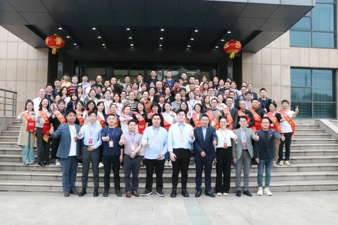 http://www.zuozhi.com.cn/upload/2024/04/18/17134291381217s05x3.jpg